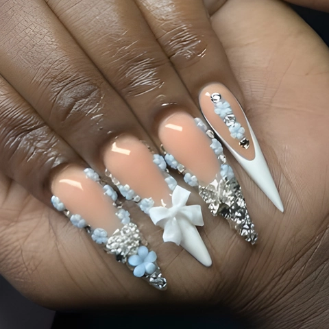 Stiletto Kunstnägel Lang French Tip Mit 3D Blaue Blume Weiße Schleife Und Strass Luxus Süßer Stil Für Damen