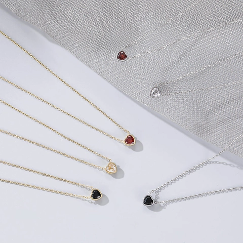 Titanstahl Herz Anhänger Halskette Für Damen Elegante Strass Eingelegt Minimalistisch Schmuck Modisch Schick Halsketten
