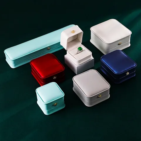 High-end PU Leather Jewelry Box With Crown Buckle For Ring Necklace Bracelet Elegant Storage Case Gift Packaging