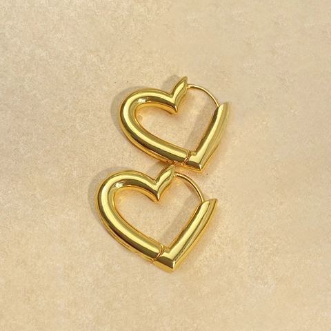 Orecchini A Cerchio A Cuore Minimalisti In Acciaio Inossidabile Placcato Oro 18K Gioielli Geometrici Eleganti Per Donne