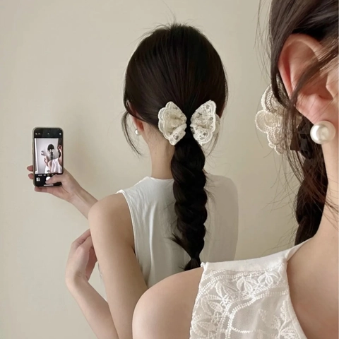 Elegant Embroidered Lace Scrunchies With Bowknot Double Layer Vintage French Style Sweet Hair Ties For Women Girls