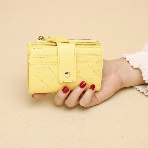 Cartera Corta Mujer Cuero PU Acolchado Patrón Rombos Botón Presión Portatarjetas Cremallera Monedero Compacto Simple