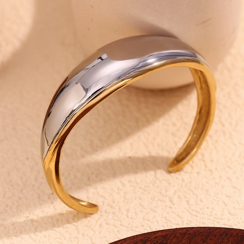 Minimalist Two-Tone Cuff Bangle Stainless Steel 18K Gold Plated Spliced Contrast Color Open Bracelet For Women Niche Design