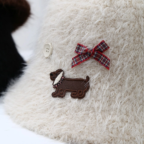 Schattige Hond Patch Pluche Emmer Hoed Vrouwen Kunstbont Geruite Strik Warme Winter Retro Zacht Dikke Dames Accessoire