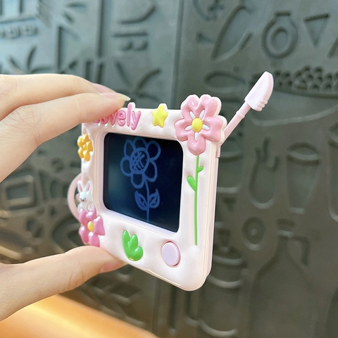 Δημιουργικό Μρελόκ Mini LCD Ταμπλέτα Γραφής με Λουλούδι και Κουνέλι Ηλεκτρονικός Πίνακας Σχεδίασης Μενταγιόν Τσάντας για Μαθητές Δώρο Αντιστρές