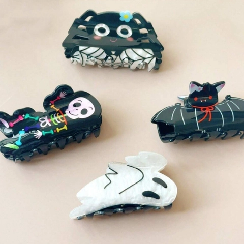 Halloween Hair Claw Clip Acrylic Bat Spider Skull Ghost Spooky Headwear For Women Girls Party Accessories