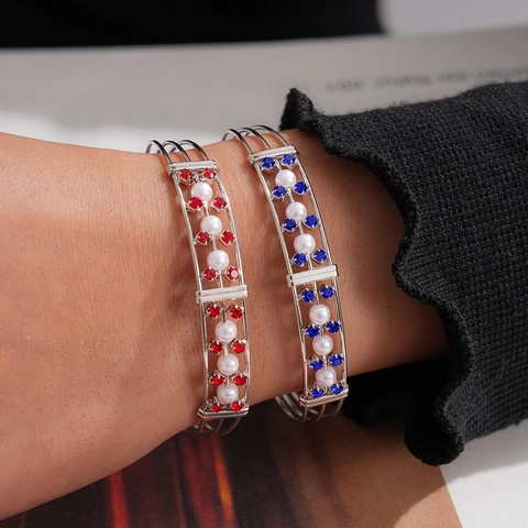 Luxuriöses Vintage Kupfer Strass Künstliche Perle Armband Eleganter Dreischichtige Offene Manschette Armreif Für Damen Schmuck