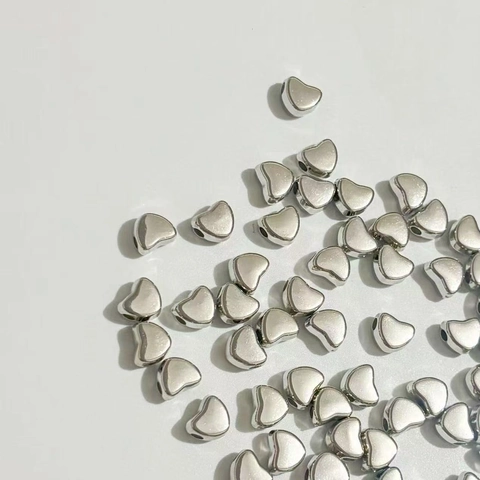 Perline Distanziatrici A Forma Di Cuore Plastica ABS Placcata CCB Lucentezza Metallica Per Fai Da Te Gioielli Braccialetti