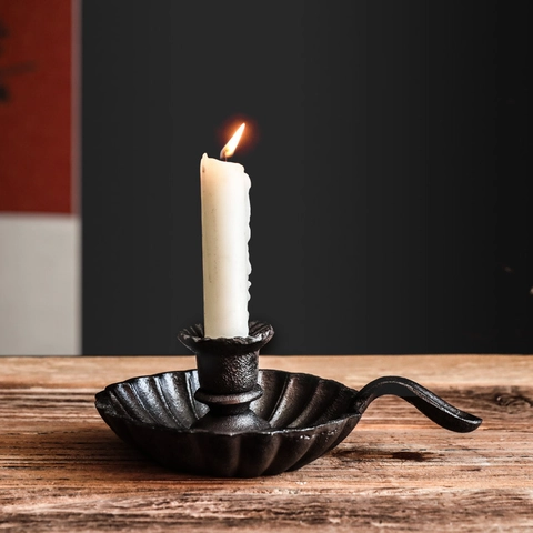 Retro Gusseisen Kerzenständer Kerzenhalter Mit Griff Nordischen Stil Vintage Metall Desktop Ornament Abendessen Deko