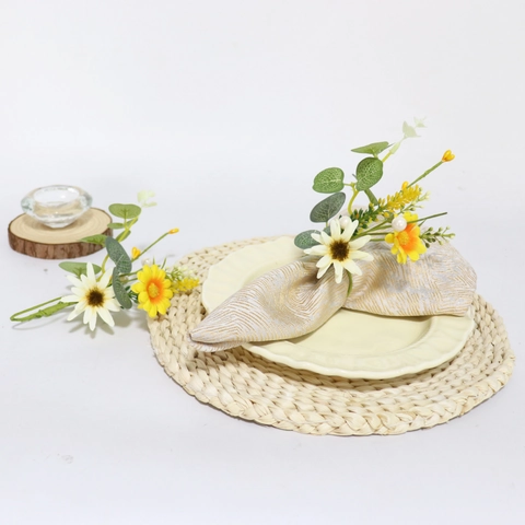 Eukalyptus Gänseblümchen Serviettenring Künstliche Grüne Blätter Weiß Gelbe Blumen Beeren Künstliche Perle Florale Dekoration Für Hochzeit Party Tisch