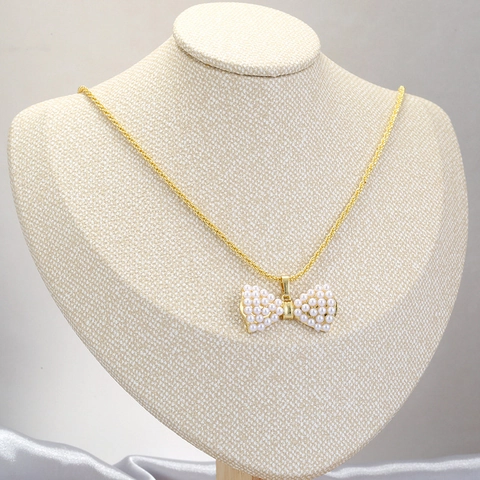 Squisita Collana con Ciondolo a Fiocco in Rame e Perla Artificiale Moda Catena a Cavolfiore Girocollo per Donna Regalo Elegante