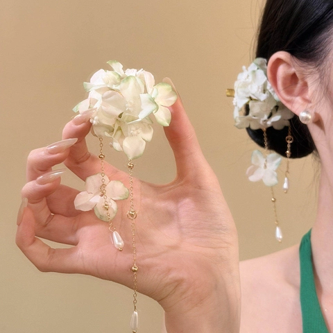 Resort Style Fabric Flower Artificial Pearl Tassel Hair Clip Sweet Duckbill Clip Handcrafted Hair Accessories For Women