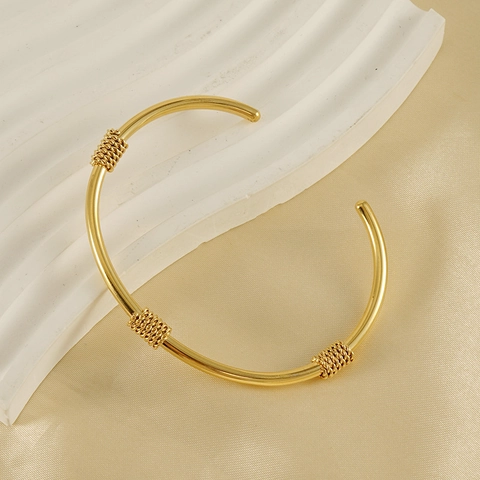 Vintage 18K Gold Plated Stainless Steel Cuff Bracelet For Women Twisted Wire Open Bangle Minimalist Jewelry