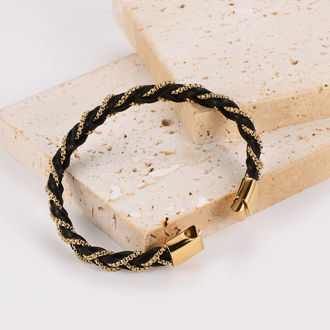 Bracciale Da Uomo In Pelle Intrecciata Con Chiusura Magnetica In Acciaio Inossidabile 304 Gioielli Di Moda Artigianali Regalo Unisex