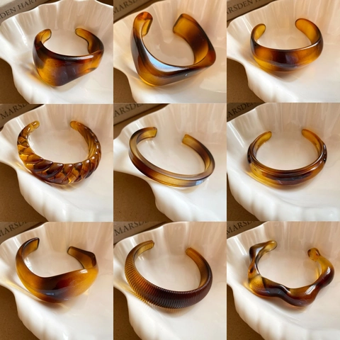Retro Maillard Amber Hars Open Armband Voor Vrouwen Franse Stijl Geometrische High End Sieraden Cadeau