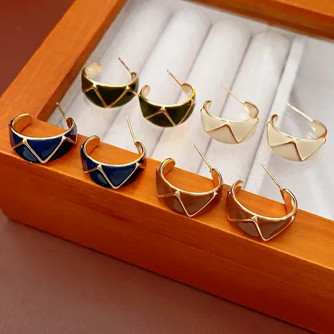 Orecchini A Cerchio A Forma Di C Con Smalto Geometrico Vintage Rame Placcato Oro Con Perno In Argento Per Donna Elegante