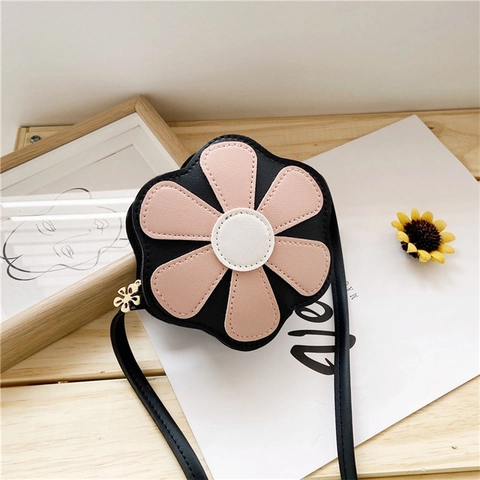 Cute Flower Crossbody Bag PU Leather Petal Mini Shoulder Purse Contrast Color Toddler Girls Fashion Small Handbag