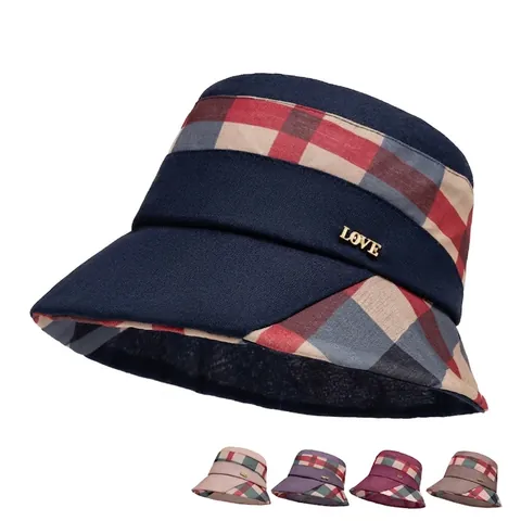 Women Elegant Plaid Bucket Hat Polyester Breathable Wide Brim Sun Hat With Metal Love Badge For Outdoor Summer Travel