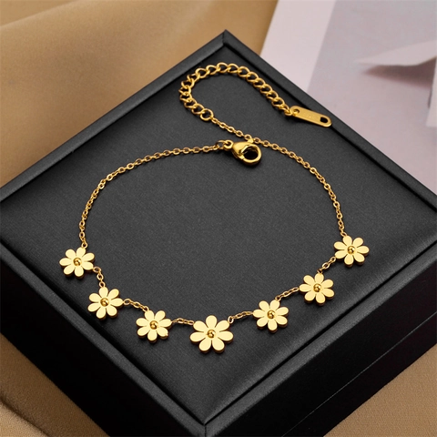 Daisy Flower Bracelet Necklace Titanium Steel Non-fading Elegant Korean Style Jewelry For Women Girls Adjustable Chain