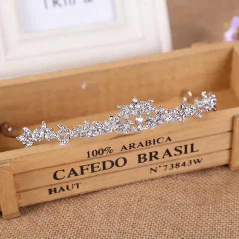 Elegante Corona Tiara Con Strass E Künstliche Perle Lega Tralcio Floreale Sposa Matrimonio Festa Di Compleanno Cerchietto Donna E Ragazza