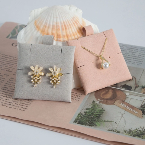 Microfiber Velvet Jewelry Display Card Square Jewelry Packaging Pad For Earrings And Necklaces Professional Display