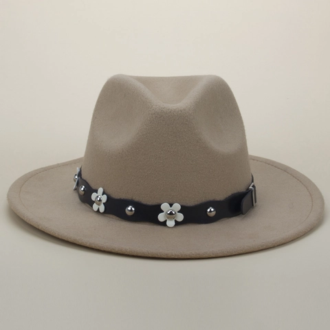 Chapeau Fedora Feutre De Laine Large Bord Pétale Fleur Blanche Rivet Métallique Bande Cuir Décorative Style Rétro Accessoire