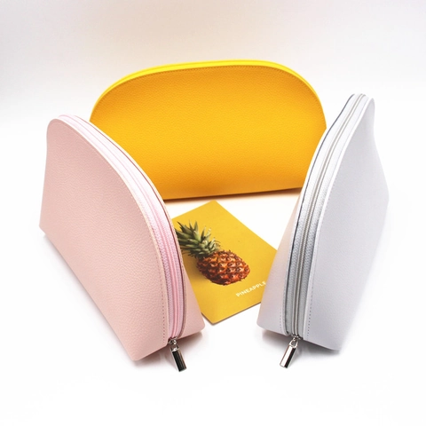 Borsa Da Trucco Grande Capacità Pelle PU Impermeabile Portatile Semicircolare Beauty Case Organizzatore