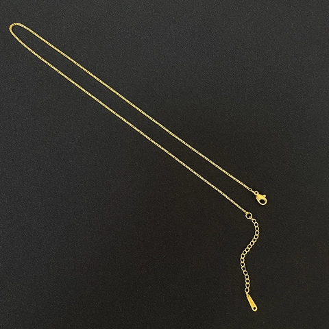 Collar De Cadena Minimalista Acero Inoxidable Chapado En Oro 18K Ajustable Básico Caja Ola De Agua Serpiente Labios Para Mujeres Hombres