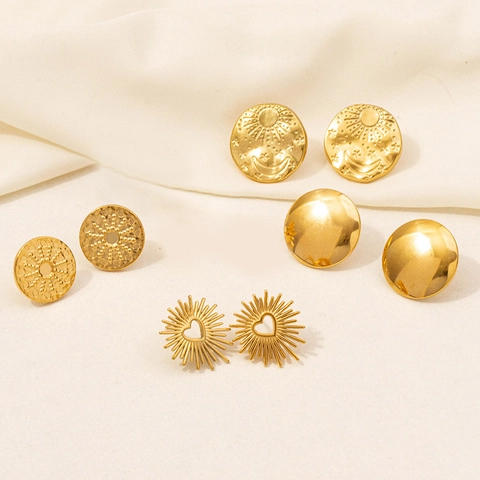 304 Stainless Steel Stud Earrings 18K Gold Plated Vintage Sun Moon Star Relief Heart Sunburst Minimalist Dome For Women