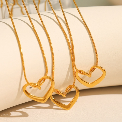 Collana Con Ciondolo A Cuore Placcato Oro 18K Acciaio Inossidable Minimalista Amore Catena A Serpente Gioielli Per Donna