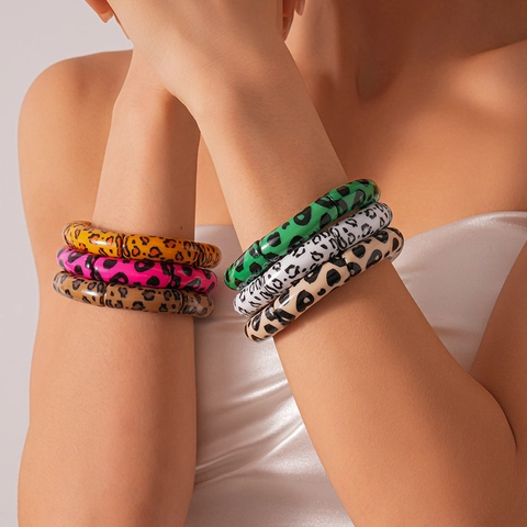 Bracciale Rigido Maculato Resina Acrilica Stile Giunto Bambù Gioielli Tubolari Con Fermaglio In Metallo Per Donna Retro Boho