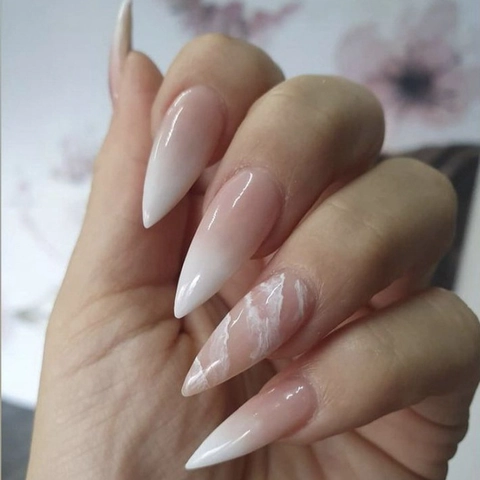Uñas Postizas Stiletto Extra Largas Con Degradado De Mármol Blanco Ombre Artificiales Estilo Elegante Y Dulce