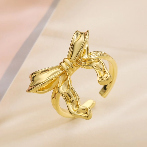 Western Style Copper 18K Gold Plated Bowknot Geometric Open Ring For Women Adjustable Fashion Jewelry Metallic Finger Ring