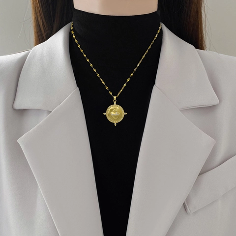 Sacred Heart Cross Pendant Necklace Stainless Steel Chain Copper Micro Inlaid Zircon Vintage Elegant Jewelry For Women