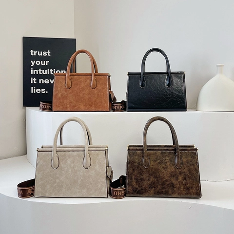 Vintage Women PU Leather Handbag Large Capacity Crossbody Bag With Wide Jacquard Strap Retro Daily Shoulder Bag