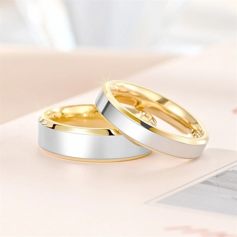 Anillo de Acero de Titanio Minimalista para Mujer Chapado en Oro de 18K Banda Lisa Joyería de Moda Geométrica Elegante Estilo de Conmutar