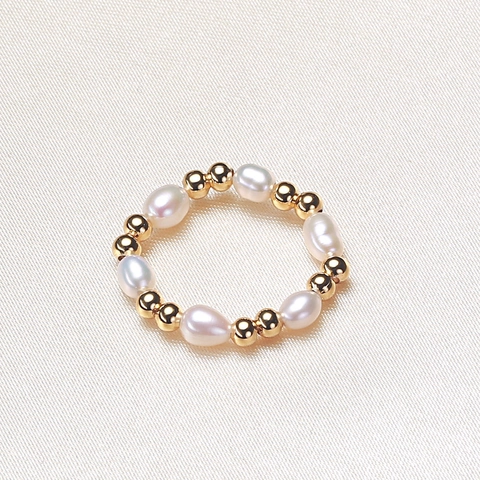 Elegant Freshwater Pearl Elastic Ring For Women Gold Filled Beads Rice Pearl Stretch Finger Ring Minimalist Jewelry Gift