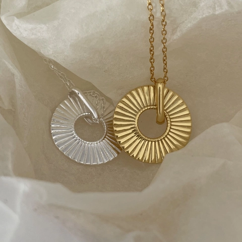 Necklace 925 Sterling Silver Round Geometric Sunburst Pleated Textured Pendant Minimalist Chic For Women