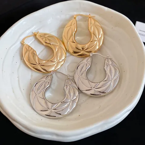 Chunky Hoop Earrings Quilted Geometric Texture Metal Fashion Jewelry With Steel Earring Post For Women