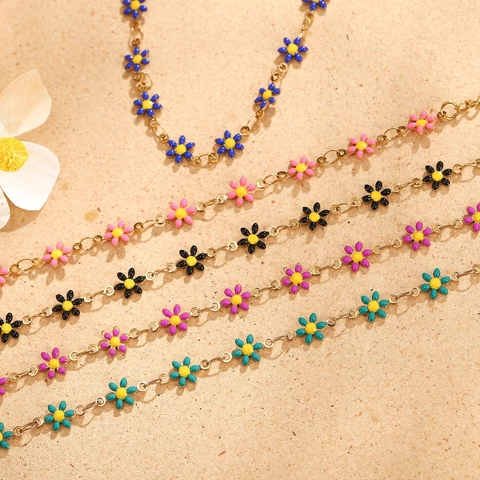 Stainless Steel Daisy Flower Bracelet For Women Colorful Enamel Floral Charm Chain Minimalist Jewelry Gift Adjustable