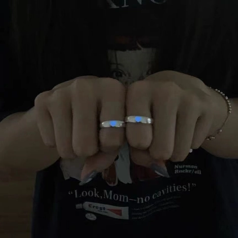 Lichtgevend Hart Verstelbare Koppel Open Ring Zinklegering Zilveren Kleur Nachtgloed Hartvormige Vingerring Voor Dames Heren