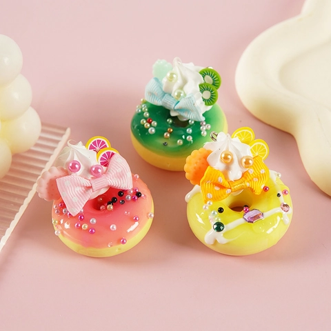 Simulation Donut Keychain Realistic Food Dessert Pendant PVC Resin Alloy Ring Bag Charm Decor Cute Gift For Girls