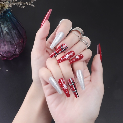 Unghie Finte Press On Lunghe Coffin Natale Rosso Fiocco Di Neve Quadri Glitter Per Festa Invernale Donne