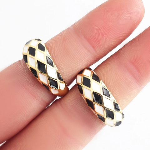 Schwarz Weiß Karierter Ring Kupfer Vergoldet Zirkon Emaille Verstellbar Offener Schmuck Für Frauen Geometrisches Rautenmuster