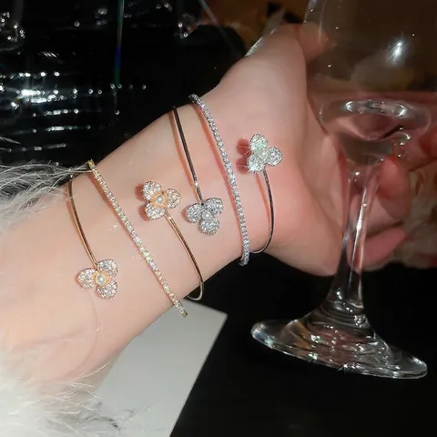Bracciale Aperto Fiore Perla Artificial Sintetica Zirconia A Strati Rame Braccialetto Elegante Gioielli Per Donna