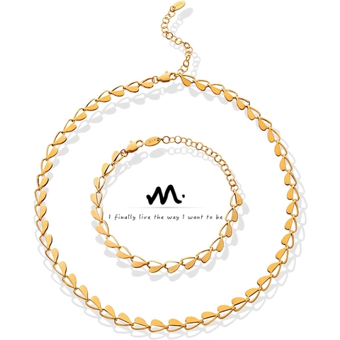 Collana E Bracciale A Maglie A Cuore Cavo In Acciaio Al Titanio Placcato Oro 18K Eleganti Accessori Moda Donna