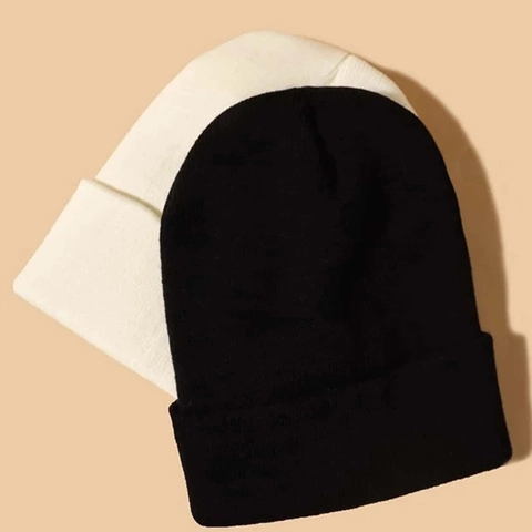 Knitted Beanies Acrylic Warm Winter Cuffed Hat Honey Alien Embroidery For Men Women Simple Trendy