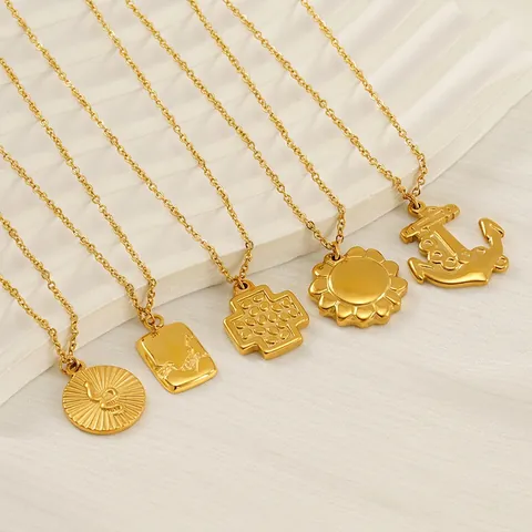 Collana Pendente Vintage Acciaio Inossidabile Placcato Oro 18K Croce Ancora Serpente Totem Gioielli Donna Elegante