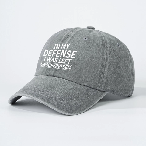 Cappello Da Baseball Cotone Lavato Slogan Stampa In My Defense I Was Left Unsupervised Regolabile Unisex