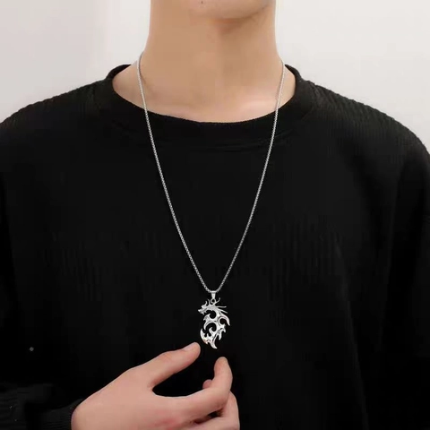 Trendy Luminous Flame Dragon Pendant Necklace Titanium Steel Alloy Chain Glow In The Dark Dragon Jewelry For Men Women
